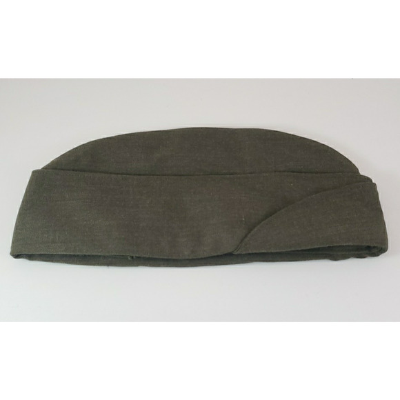 USMC Cap, Garrison, Man's Poly/Wool Green Class I Size 7 (8405-01-279-7657) - Picture 1 of 6